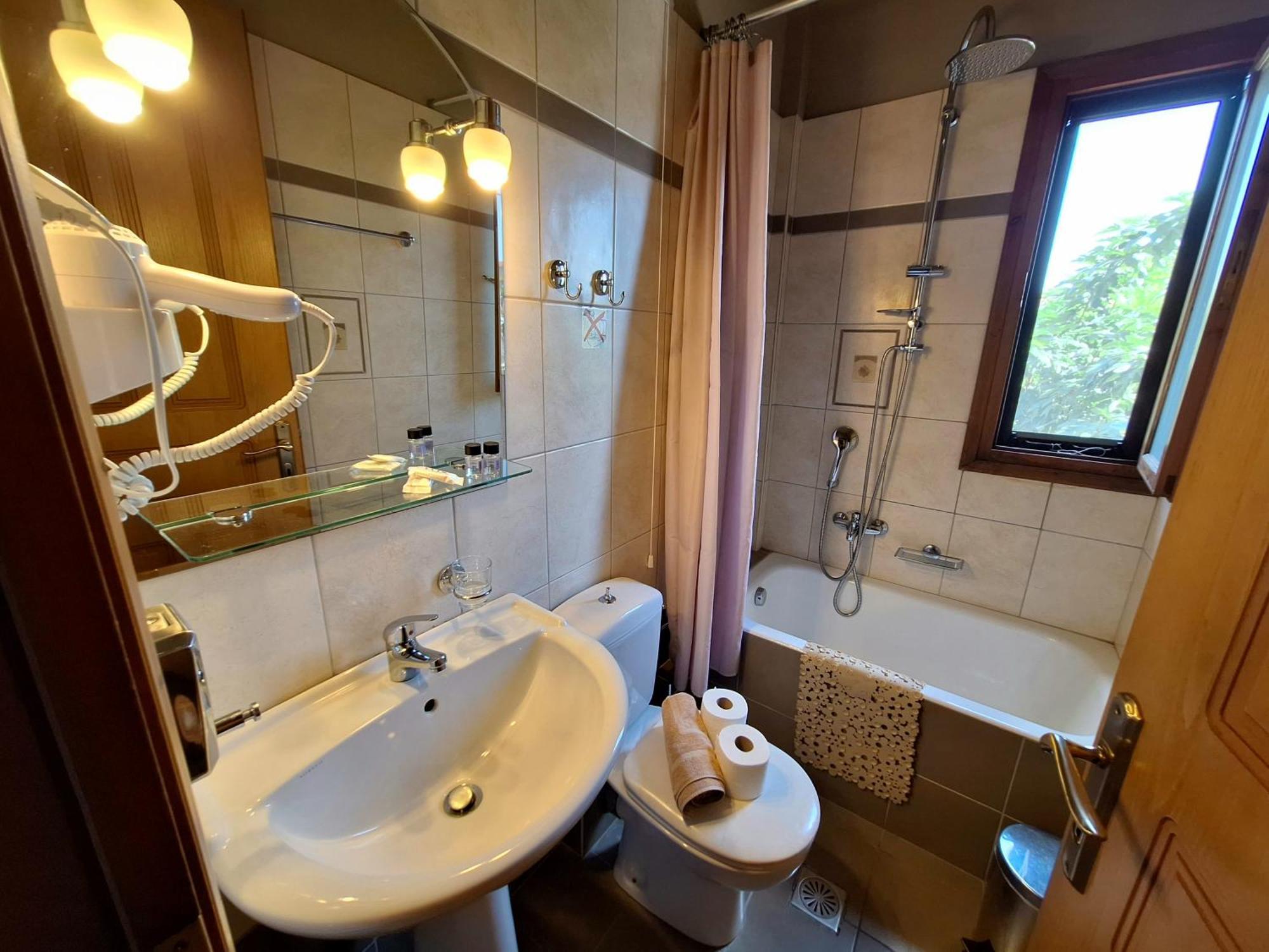 Skourgias Rooms Kala Nera Exterior foto